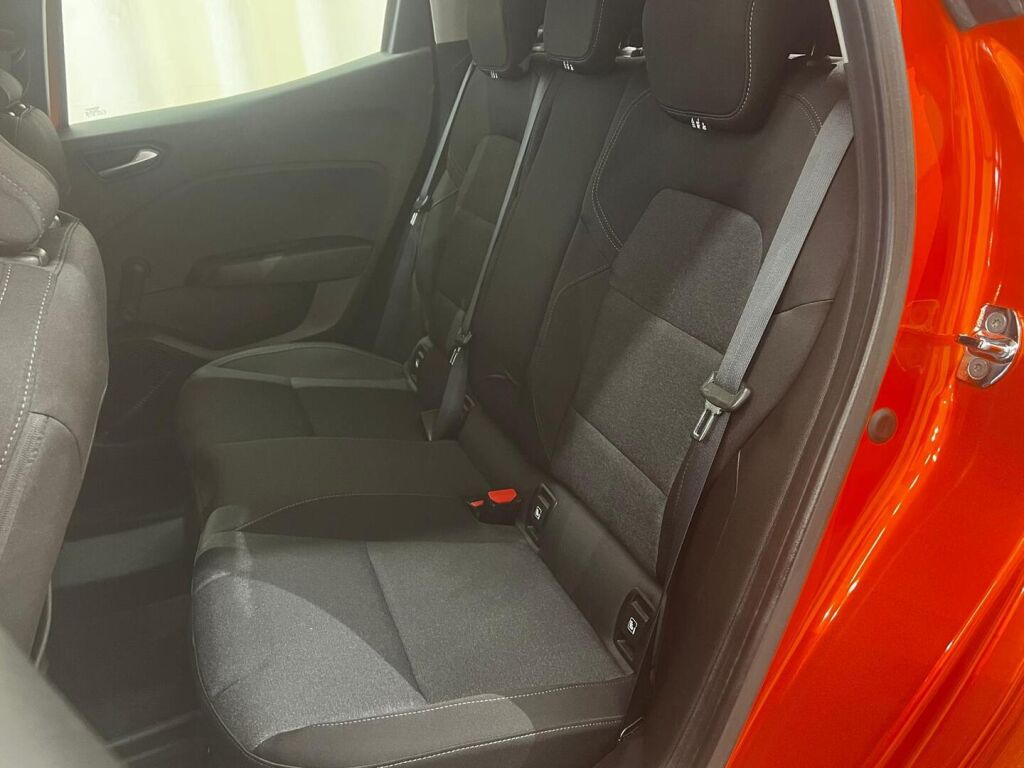 Renault Clio 2022 Oranssi