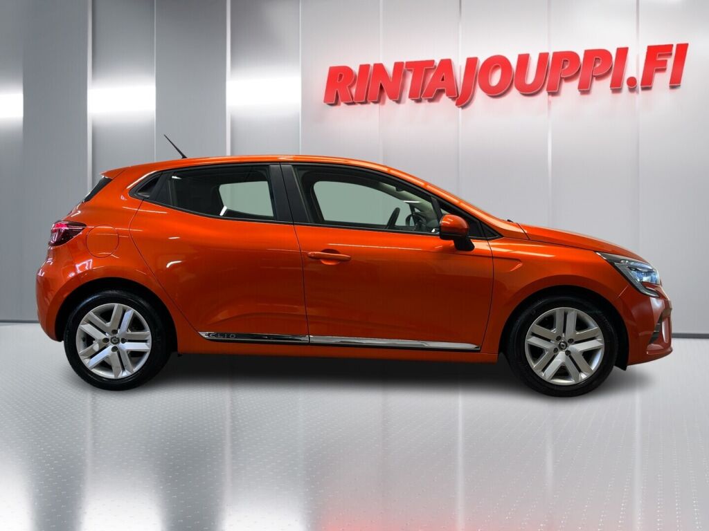 Renault Clio 2022 Oranssi