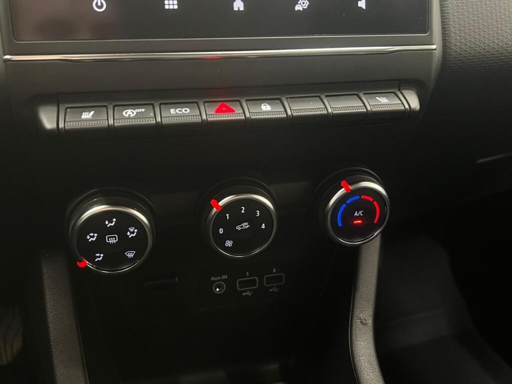 Renault Clio 2022 Oranssi