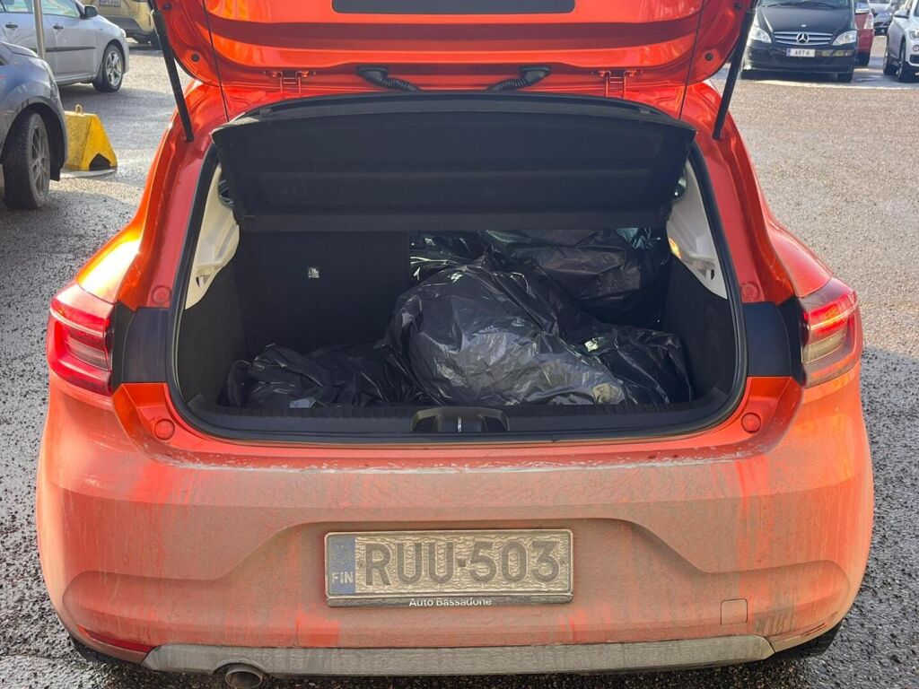 Renault Clio 2022 Oranssi