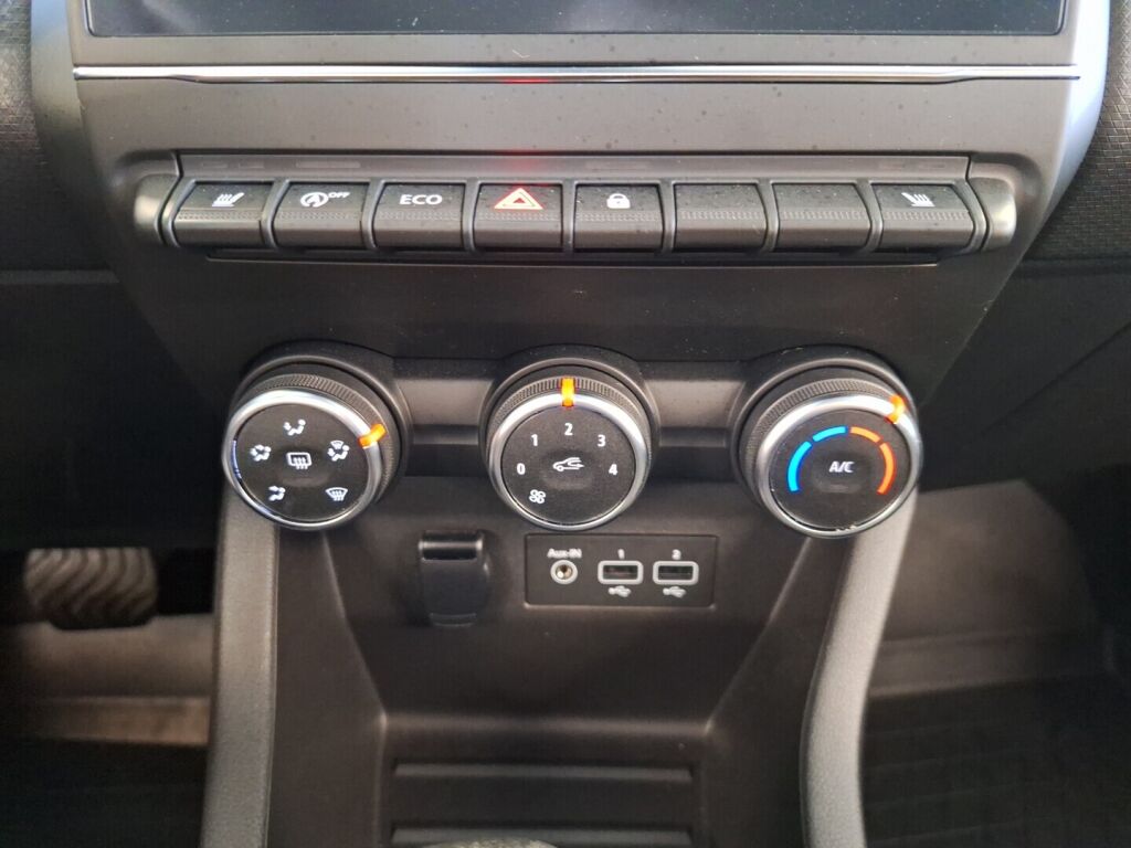 Renault Clio 2022 Punainen