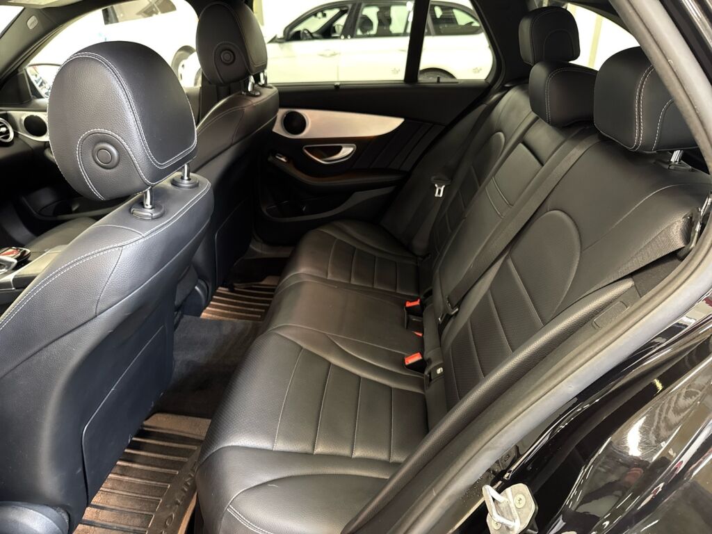 Mercedes-Benz C 2018 Musta