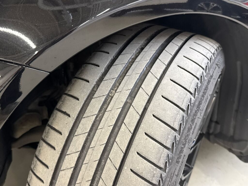 Mercedes-Benz C 2018 Musta