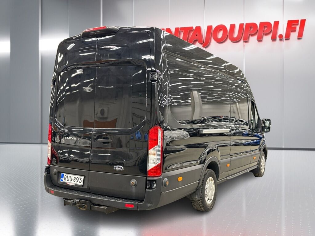 Ford Transit 2021 Musta