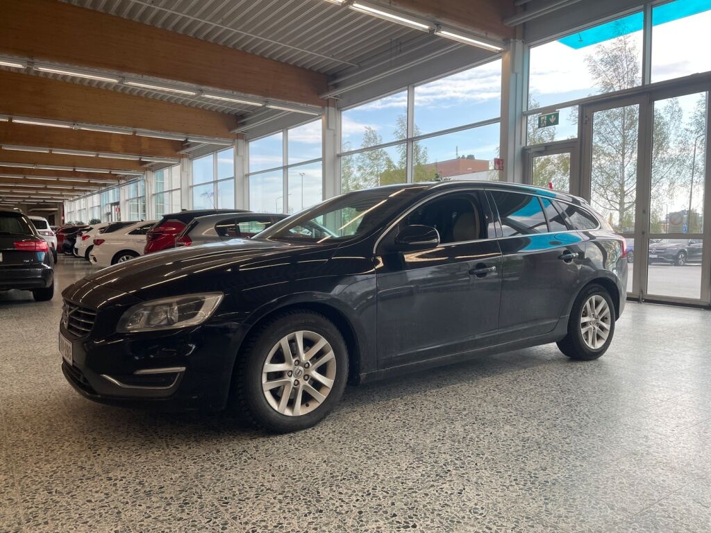 Volvo V60 2014 0