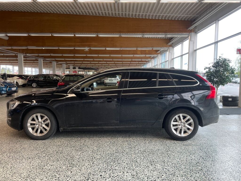 Volvo V60 2014 0