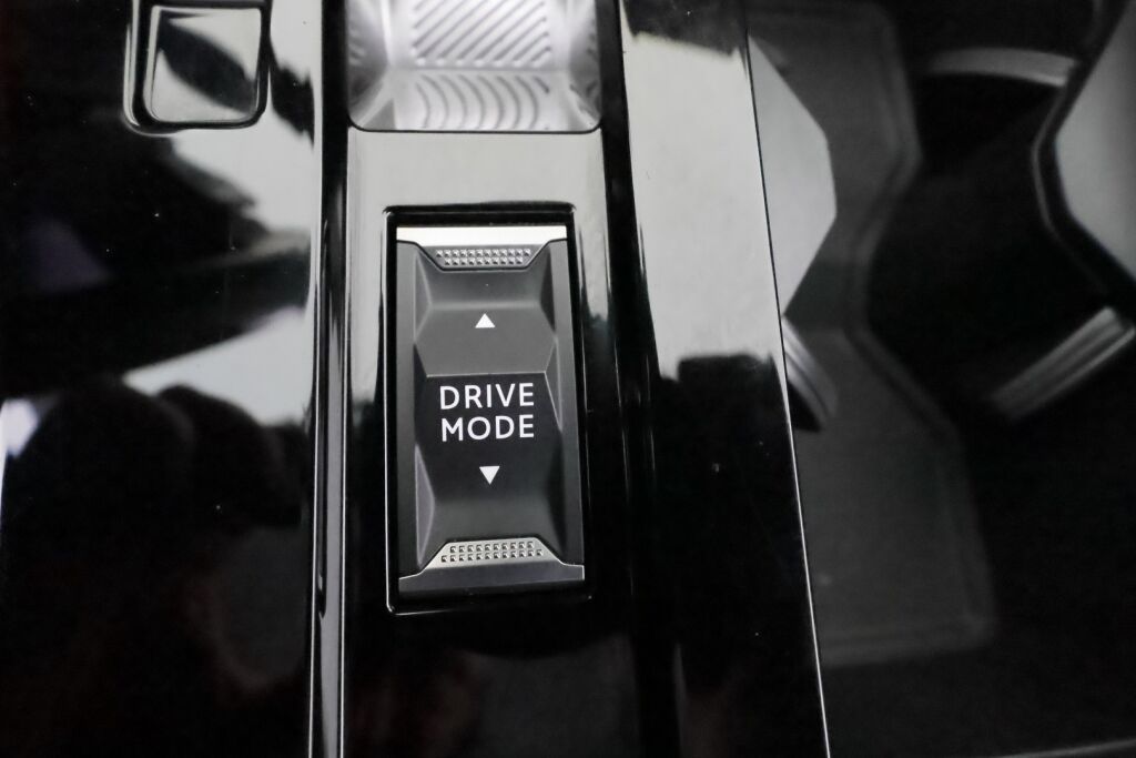 Opel Astra 2023 Valkoinen