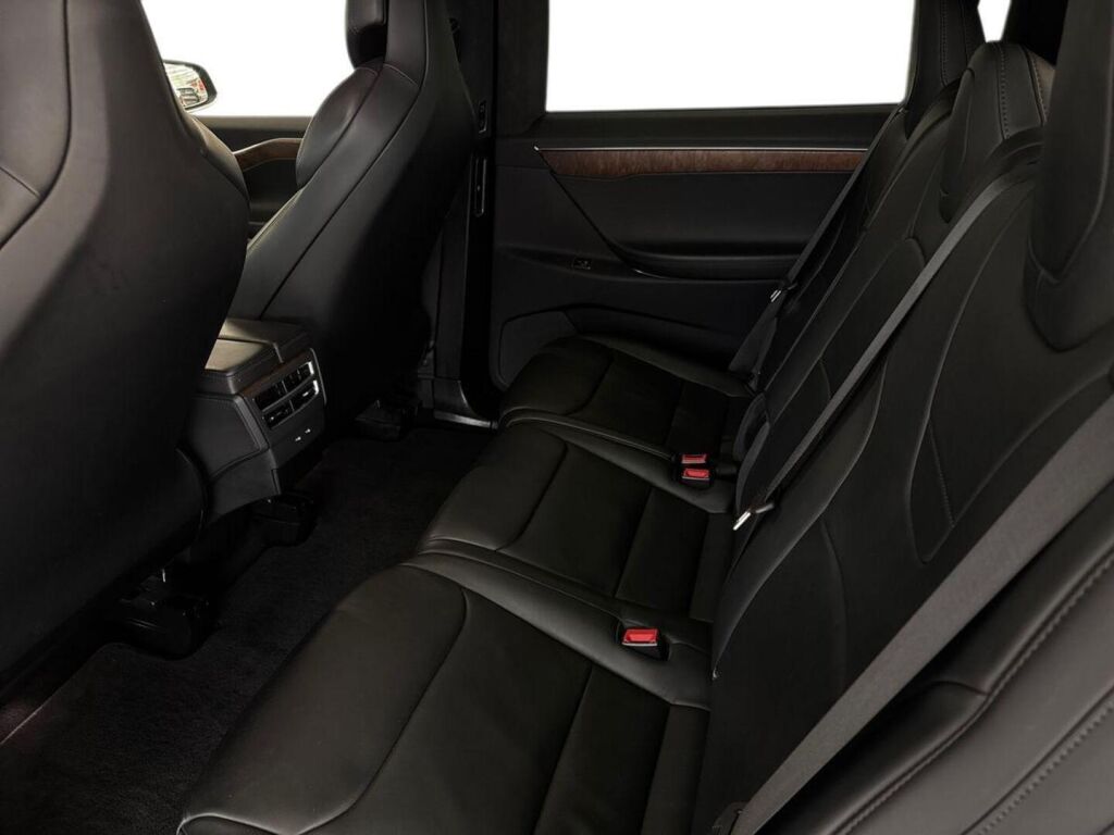Tesla Model X 2017 Musta