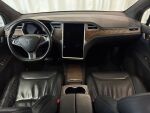 Tesla Model X 2017 Musta