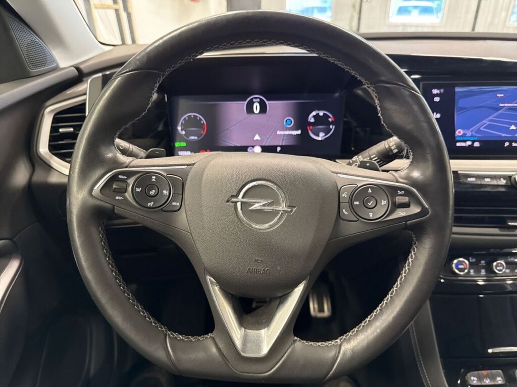 Opel Grandland 2023 Valkoinen