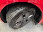 Tesla Model 3 2021 Punainen
