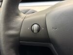 Tesla Model 3 2021 Punainen