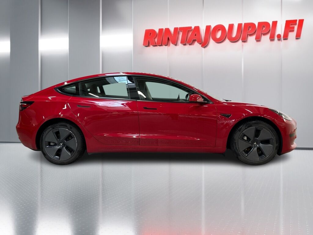 Tesla Model 3 2021 Punainen