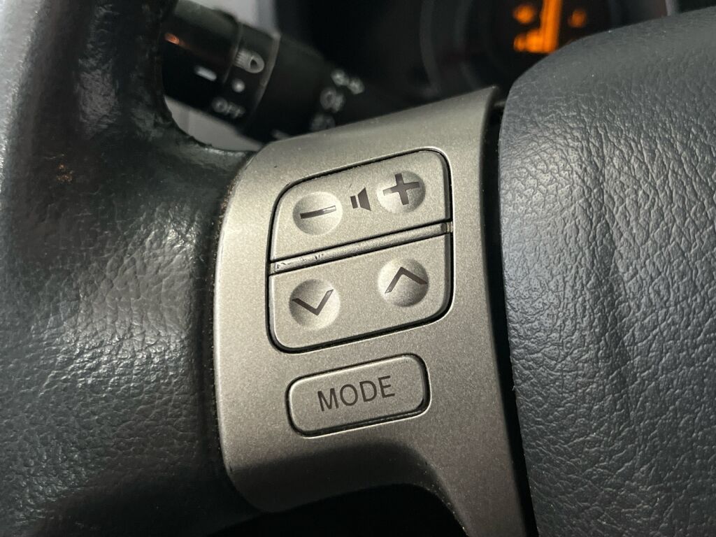 Toyota Auris 2007 Harmaa