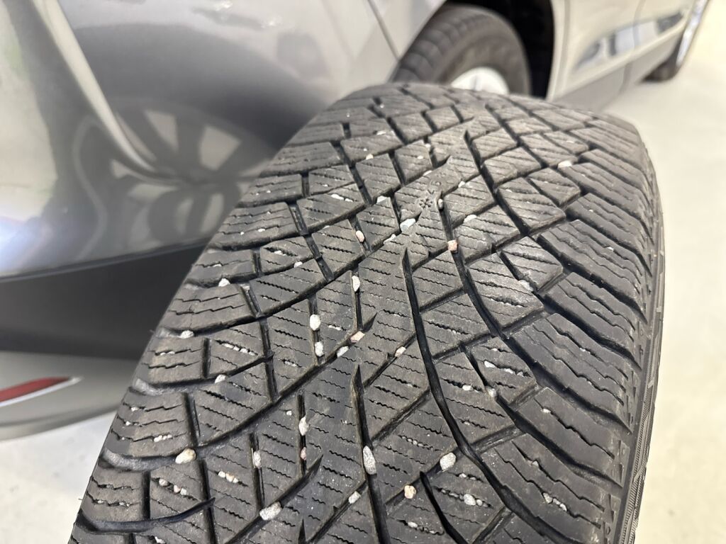 Skoda Enyaq 2023 Harmaa