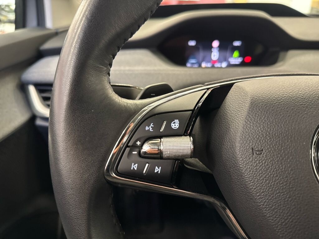 Skoda Enyaq 2023 Harmaa