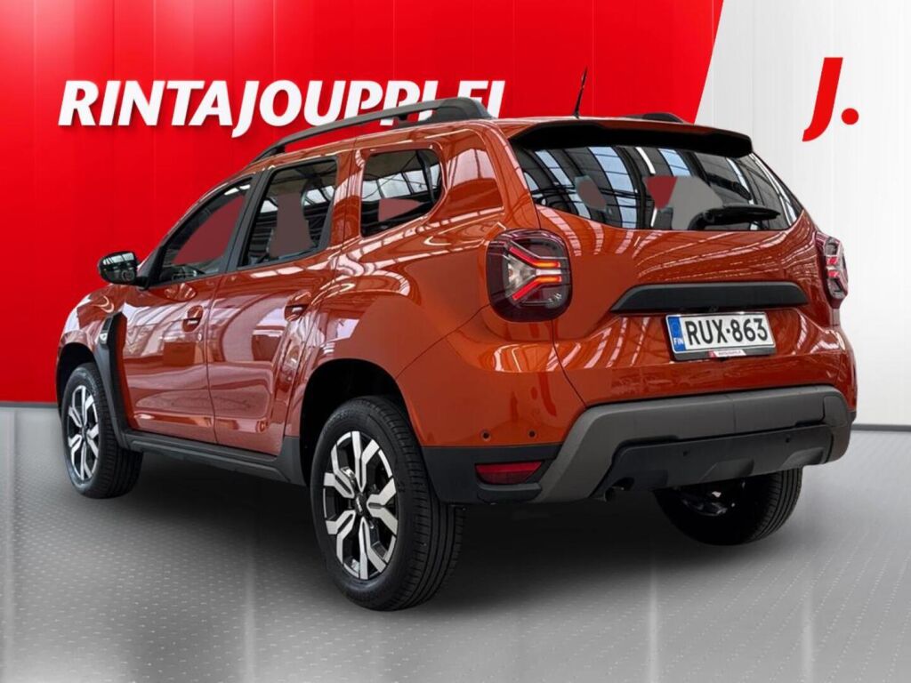Dacia Duster 2023 Oranssi