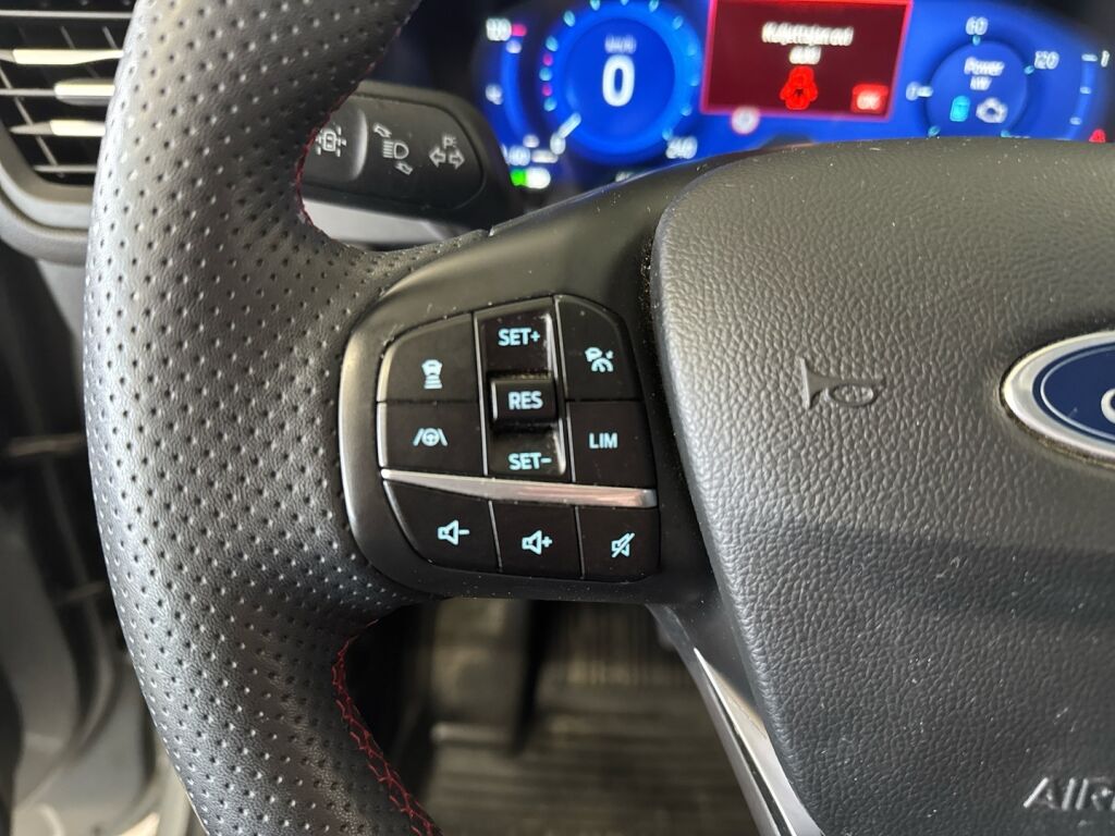 Ford Kuga 2023 Harmaa