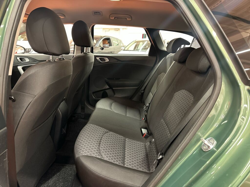 Kia Ceed 2023 Vihreä