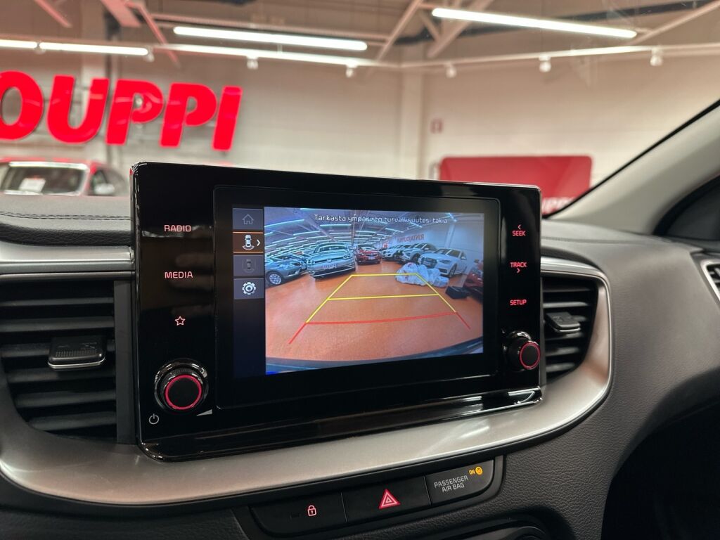 Kia Ceed 2023 Vihreä