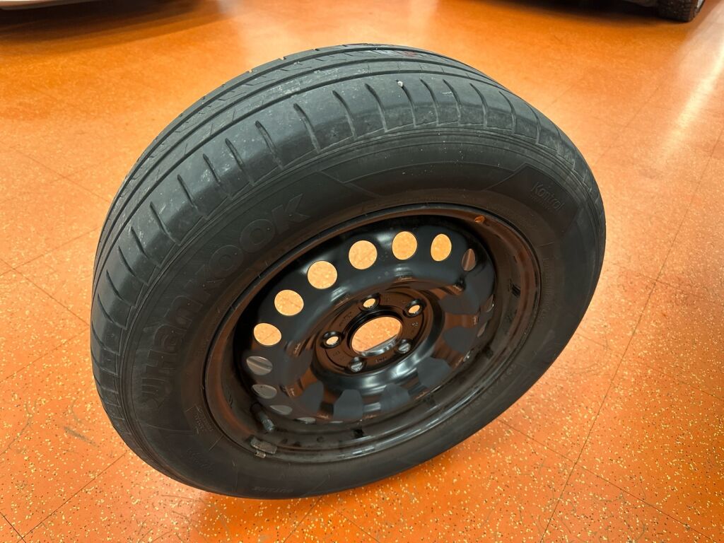 Kia Ceed 2023 Vihreä