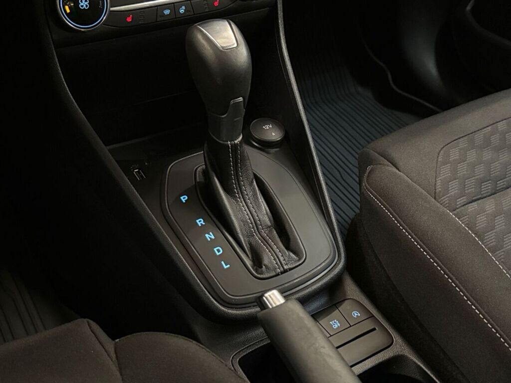 Ford Fiesta 2023 Valkoinen