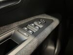 Peugeot 3008 2023 Punainen