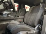 Peugeot 3008 2023 Punainen