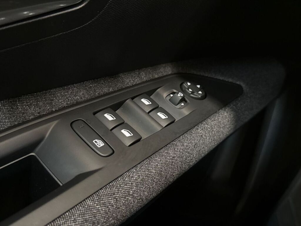 Peugeot 3008 2023 Sininen