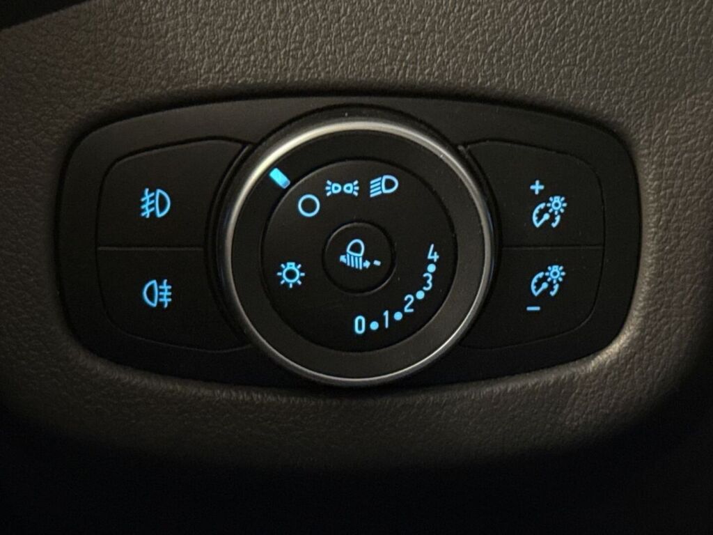 Ford Transit Connect 2023 Valkoinen