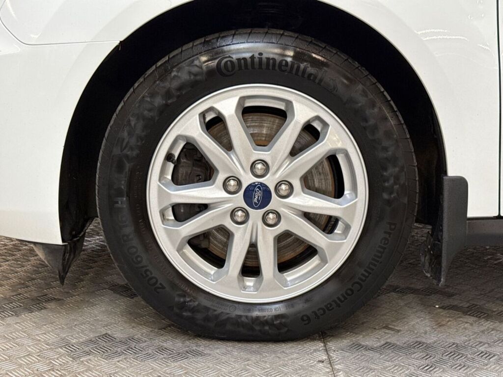 Ford Transit Connect 2023 Valkoinen