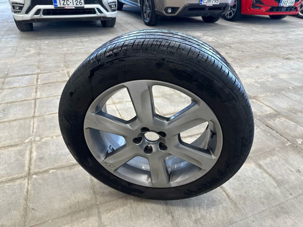 Volvo XC60 2013 Musta