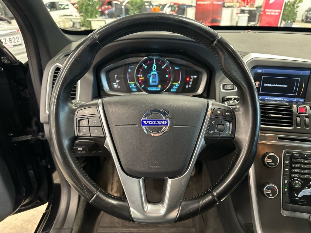 Volvo XC60 2013 Musta