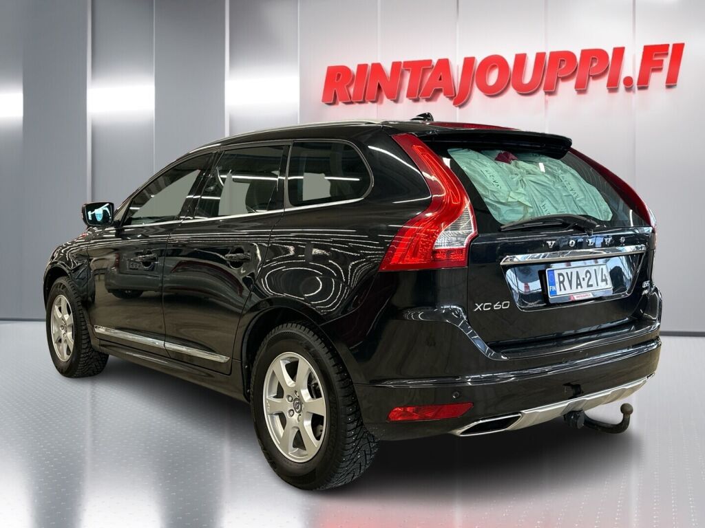 Volvo XC60 2013 Musta