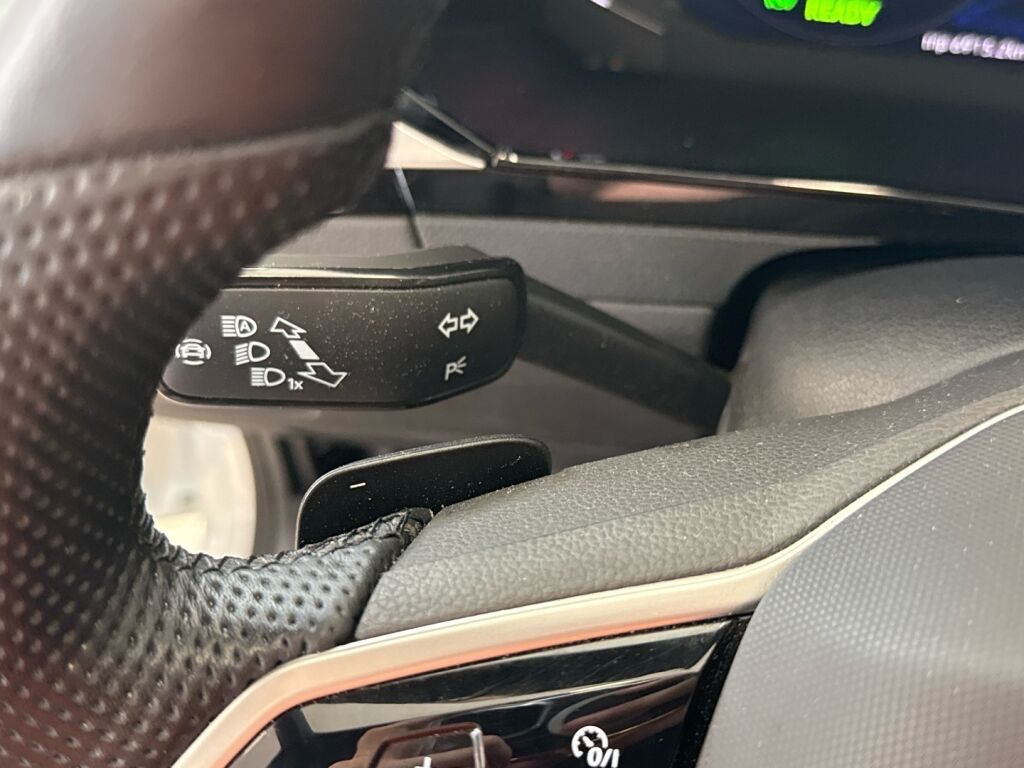 Volkswagen Arteon 2022 Valkoinen