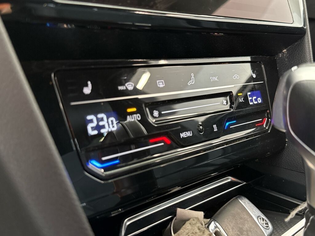 Volkswagen Arteon 2022 Valkoinen