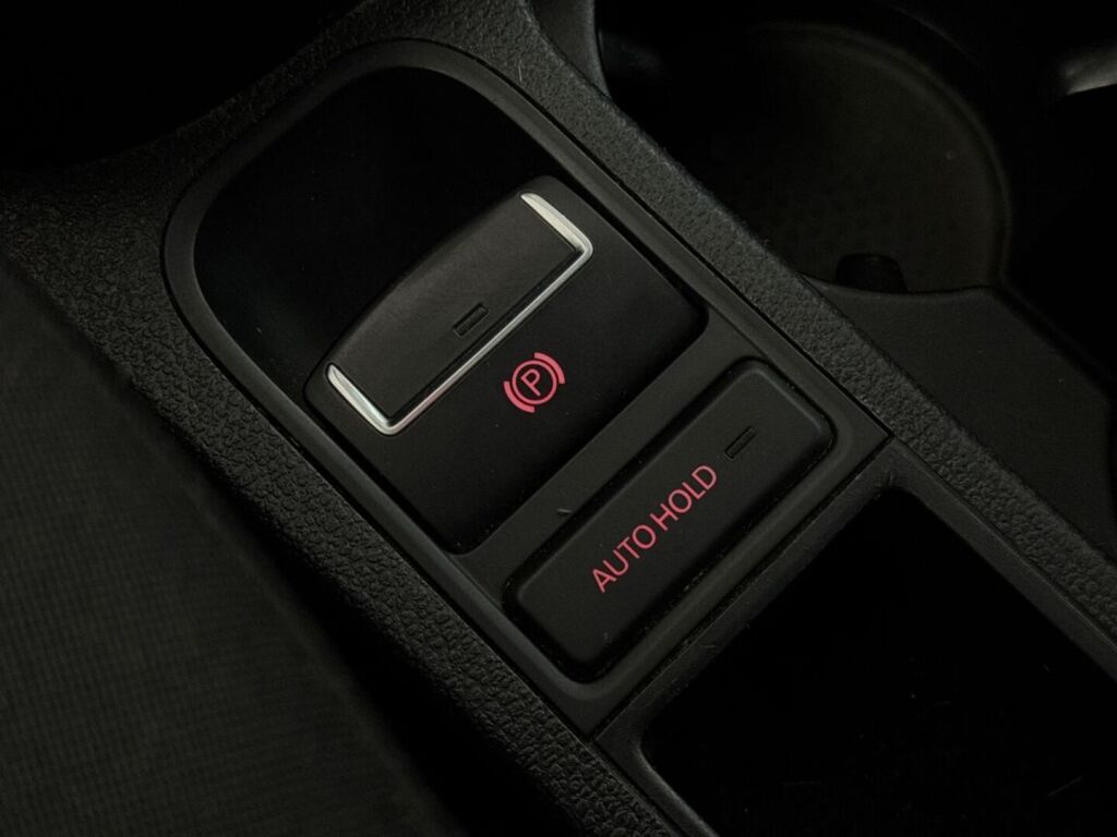 Volkswagen Tiguan 2012 Valkoinen