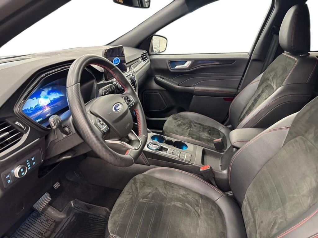 Ford Kuga 2023 Valkoinen
