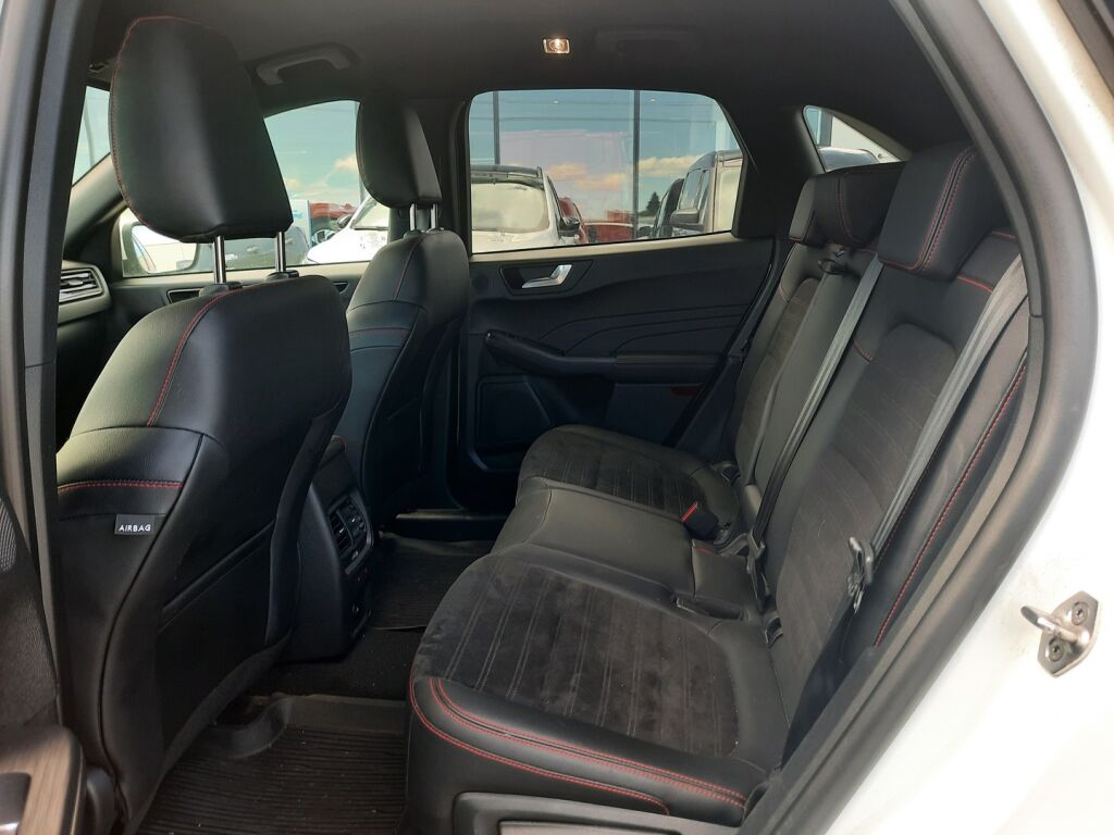 Ford Kuga 2023 Valkoinen