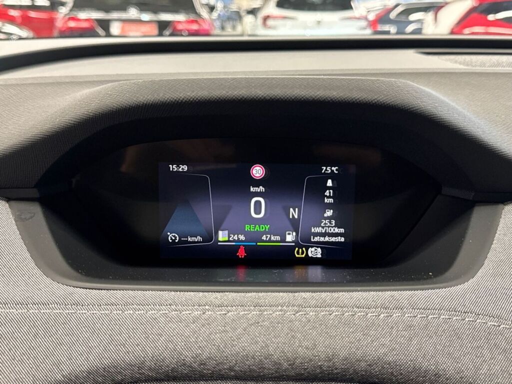 Skoda Enyaq 2023 Valkoinen