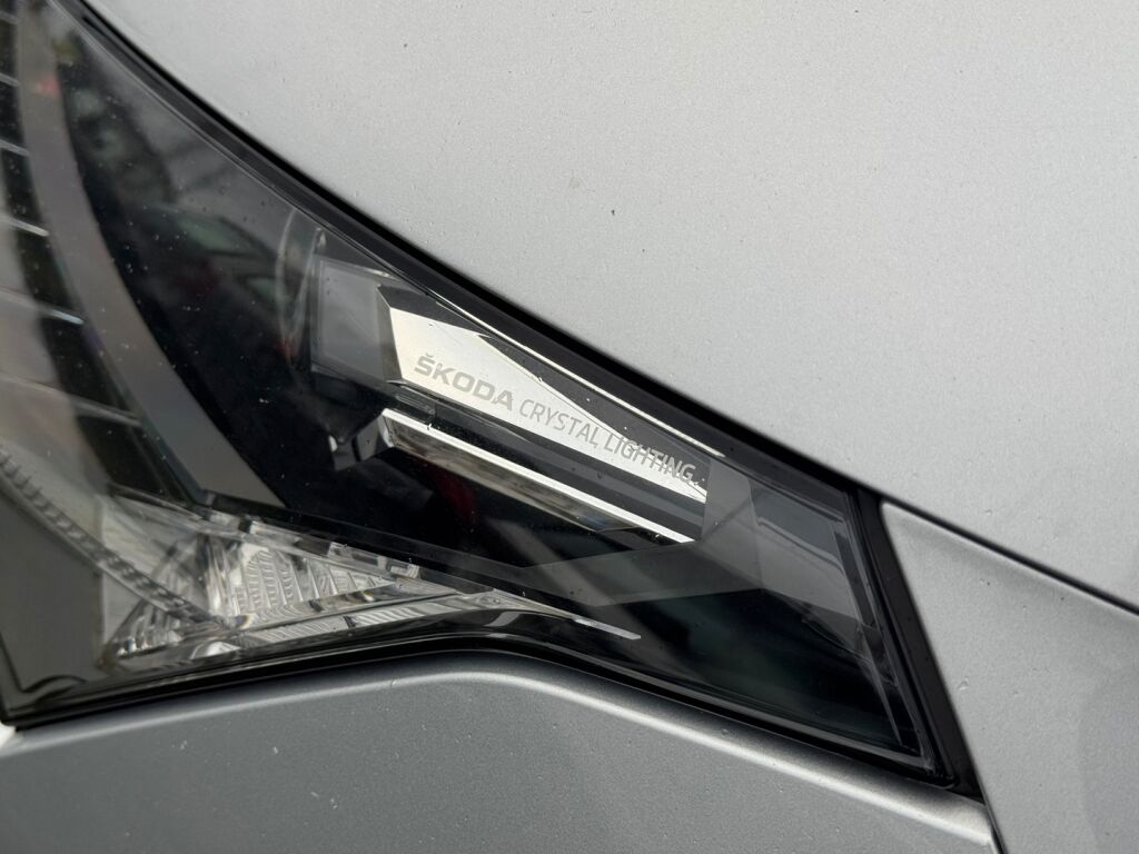 Skoda Enyaq 2023 Harmaa