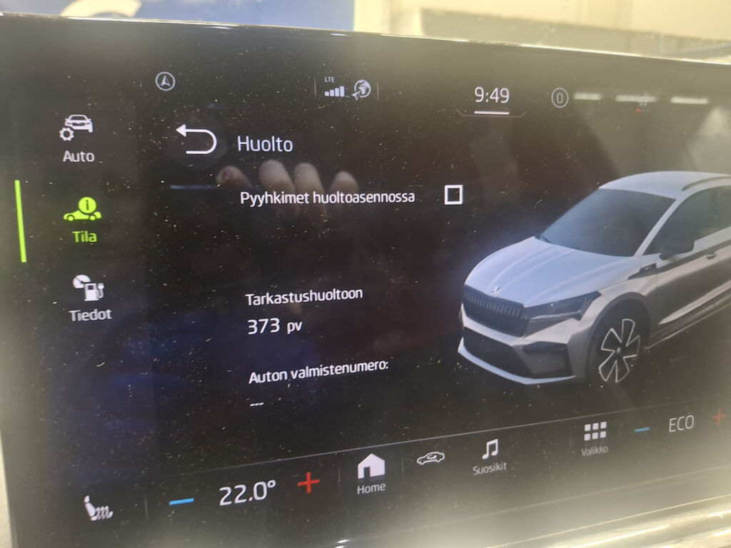 Skoda Enyaq 2023 Punainen