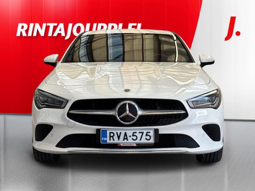 Mercedes-Benz CLA 2023 Valkoinen