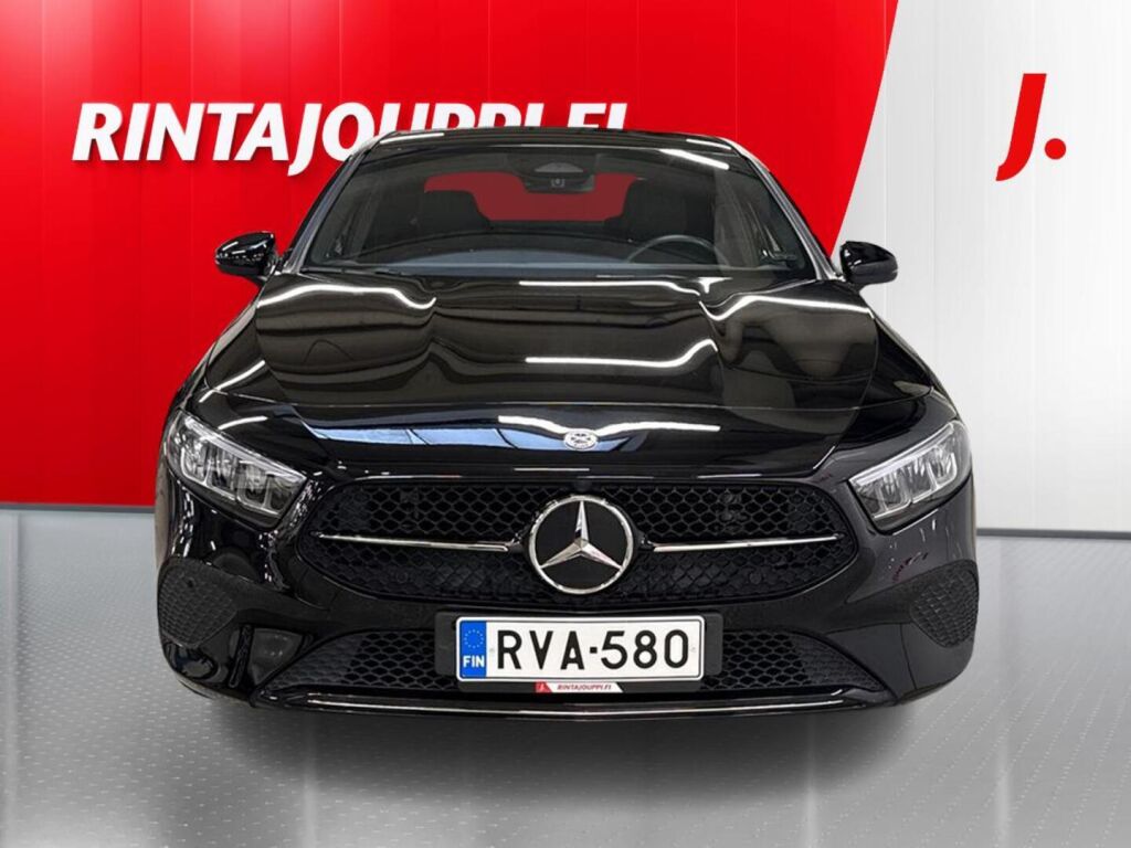 Mercedes-Benz A 180 A sedan 2023, photo 4/33