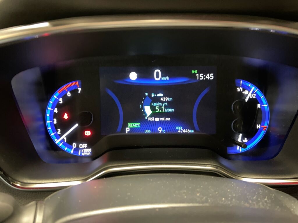 Toyota Corolla 2023 Ruskea (beige)