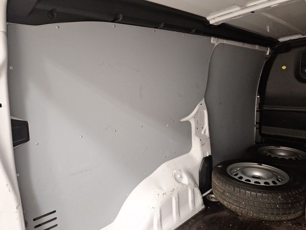 Opel Vivaro 2023 Valkoinen