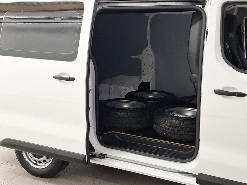 Opel Vivaro 2023 Valkoinen