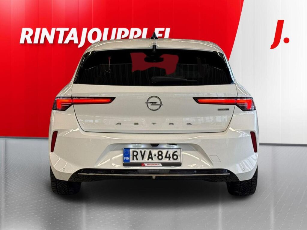 Opel Astra 2023 Valkoinen