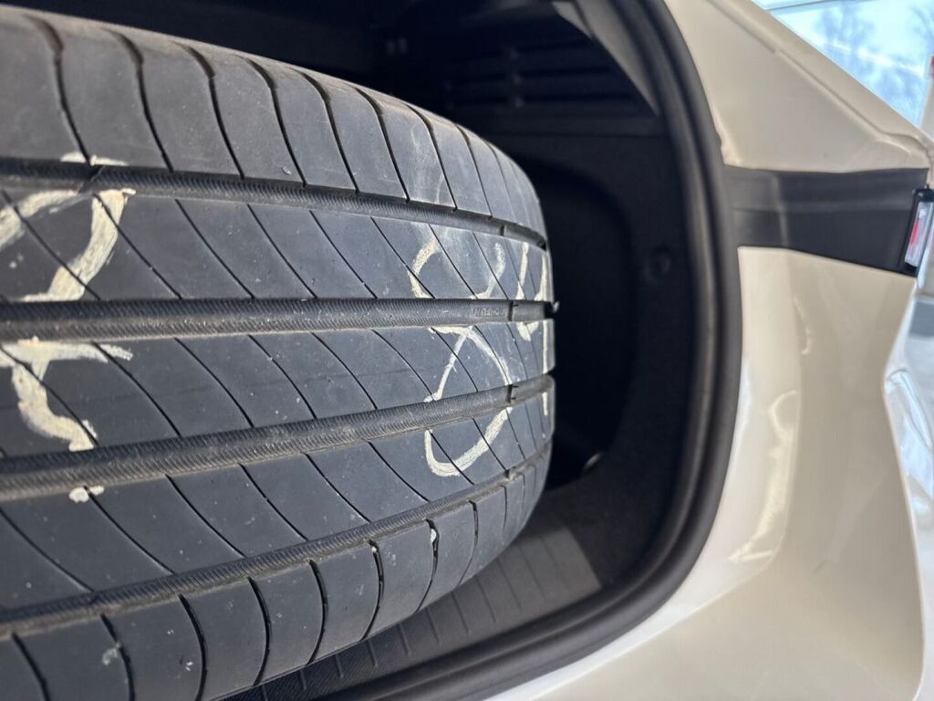 Opel Astra 2023 Valkoinen