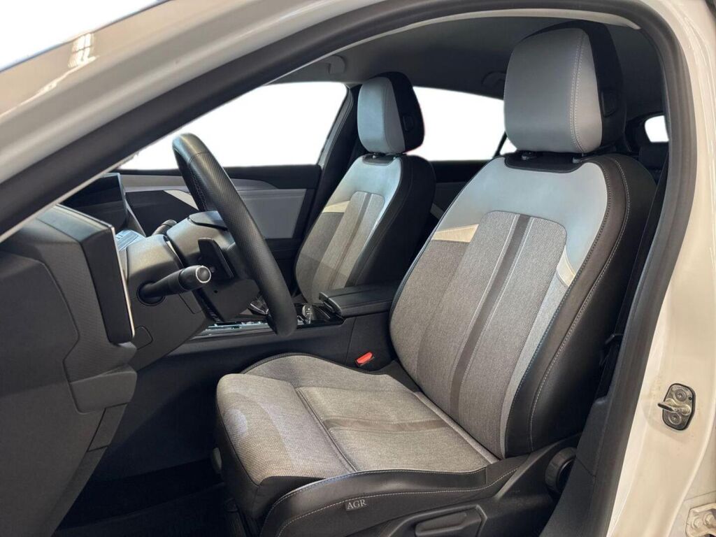 Opel Astra 2023 Valkoinen
